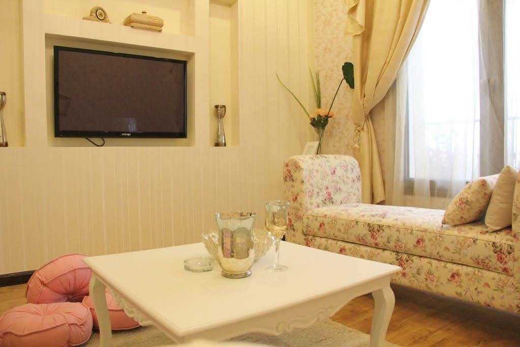 Flora Hotel Suites Эр-Рияд Экстерьер фото